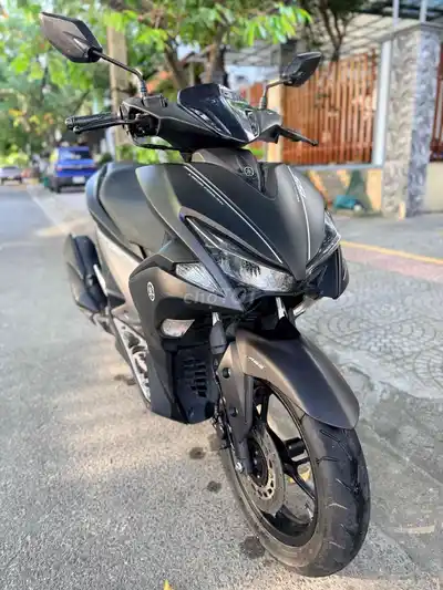 Yamaha NVX 155 VVA черный