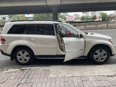 Mercedes-Benz GL450 2007 Белый 7 мест