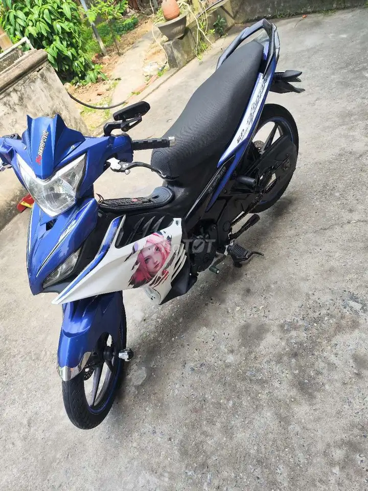 Yamaha Exciter 135 2014 белый с синим родной мотор