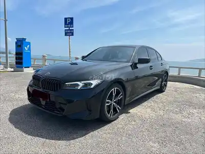 BMW 330i M Sport 2020, черный, 92,228 км