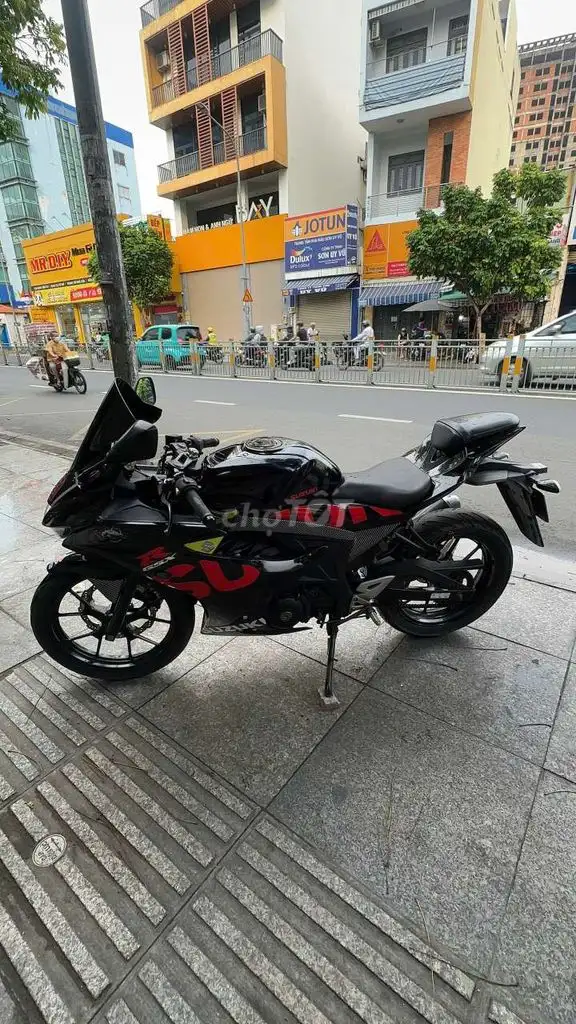 Suzuki GSX 150 2021 Черный Вьетнам Б/У
