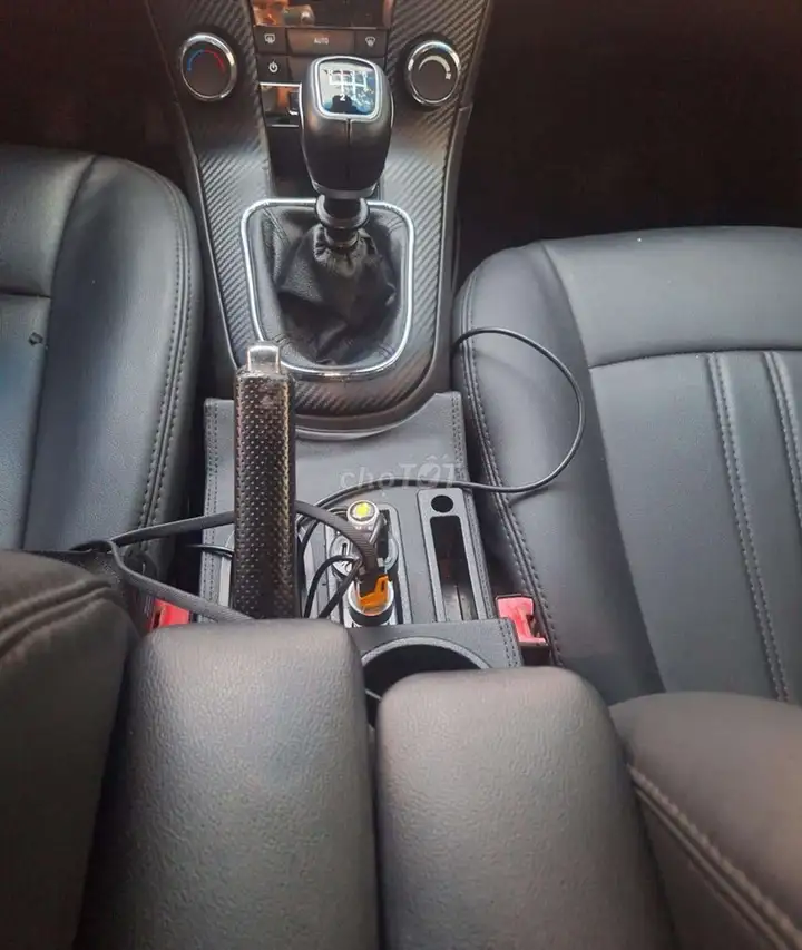 Chevrolet Cruze 2015, МКПП, серебристый
