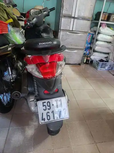 Piaggio Liberty 125, 3 дюйма, красный, 125 куб. см, импортный