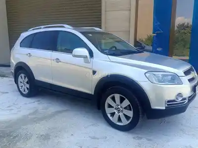 Chevrolet Captiva 2009 Серебристый 7 мест Автомат