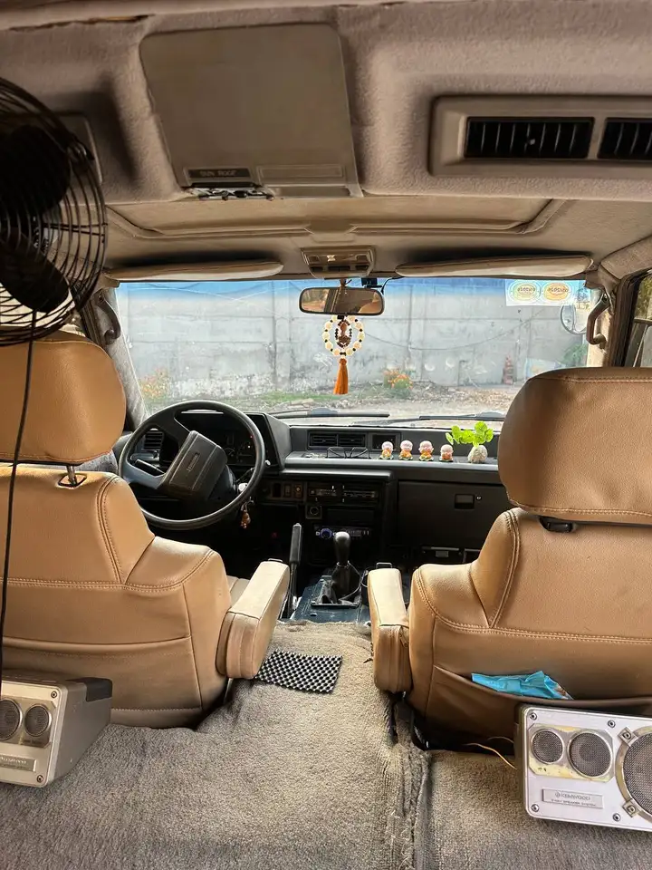 Toyota Van 1987