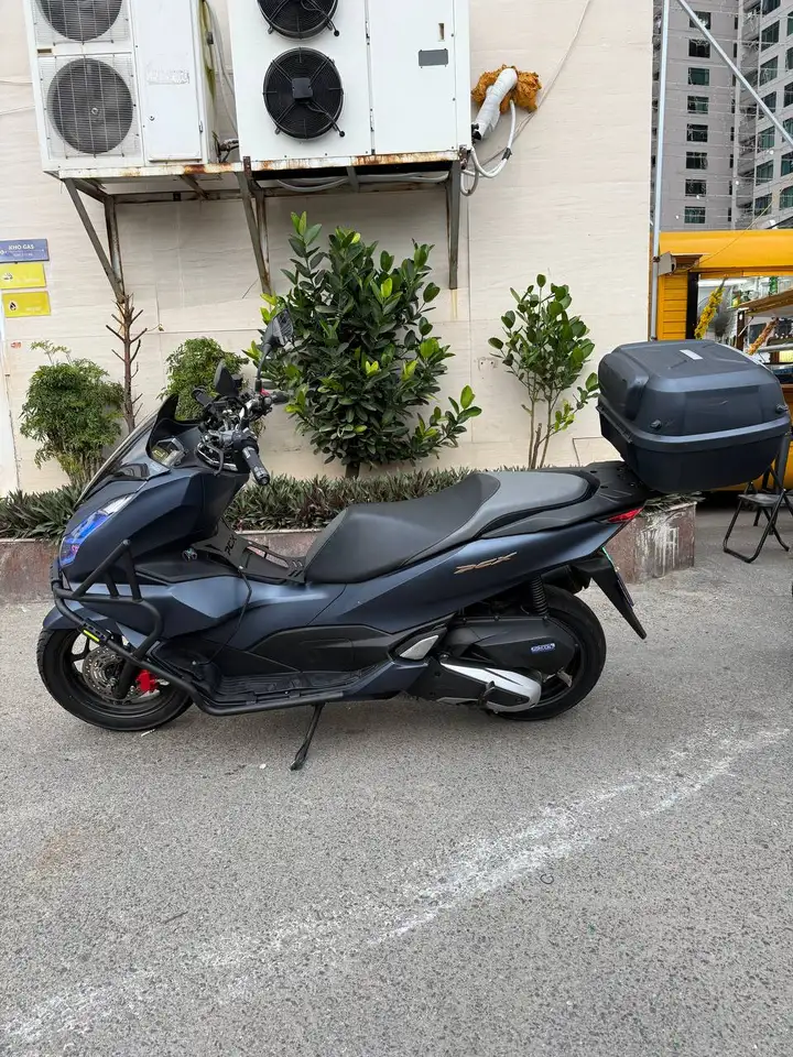 Премиум скутер Хонда PCX 160 cc 4 поколение 2024