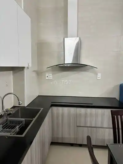 Аренда квартиры на улице Фам Фу Тхы, Хайчау, рядом срынком Хан