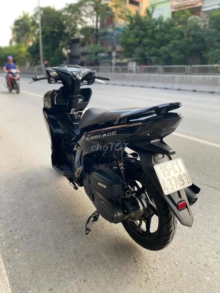 Honda Air Blade 125 черный, документы на владельца