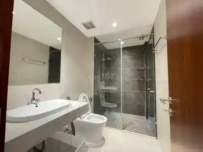 Квартира 1 спальня, 1 кухня, 60м2, парковка, рядом с Хоан Кием