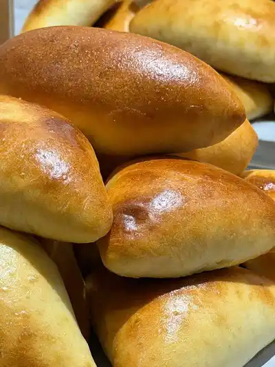 Домашние пирожки и булки