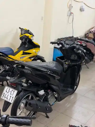 Vario 125 2020 черный глянцевый супер красивый, проблемный кредит, оплата 12 млн