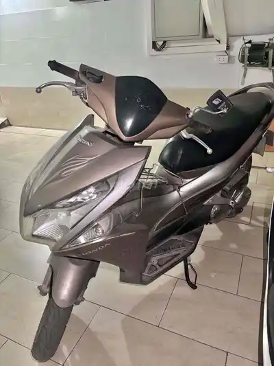 Honda Air Blade 2012 коричневый