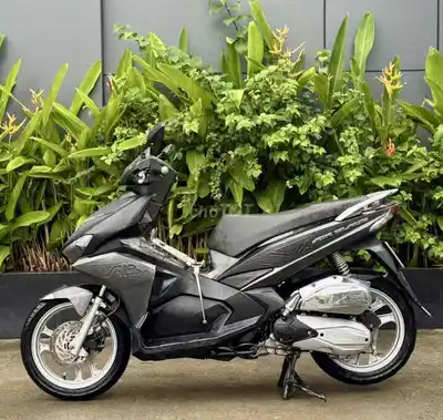 Honda Air Blade 2018 с номерами 59 и умным ключом