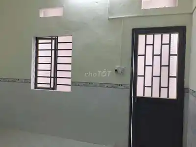Комната в районе рынка Тхань Винь — рядом с промзоной Хоа Кхань