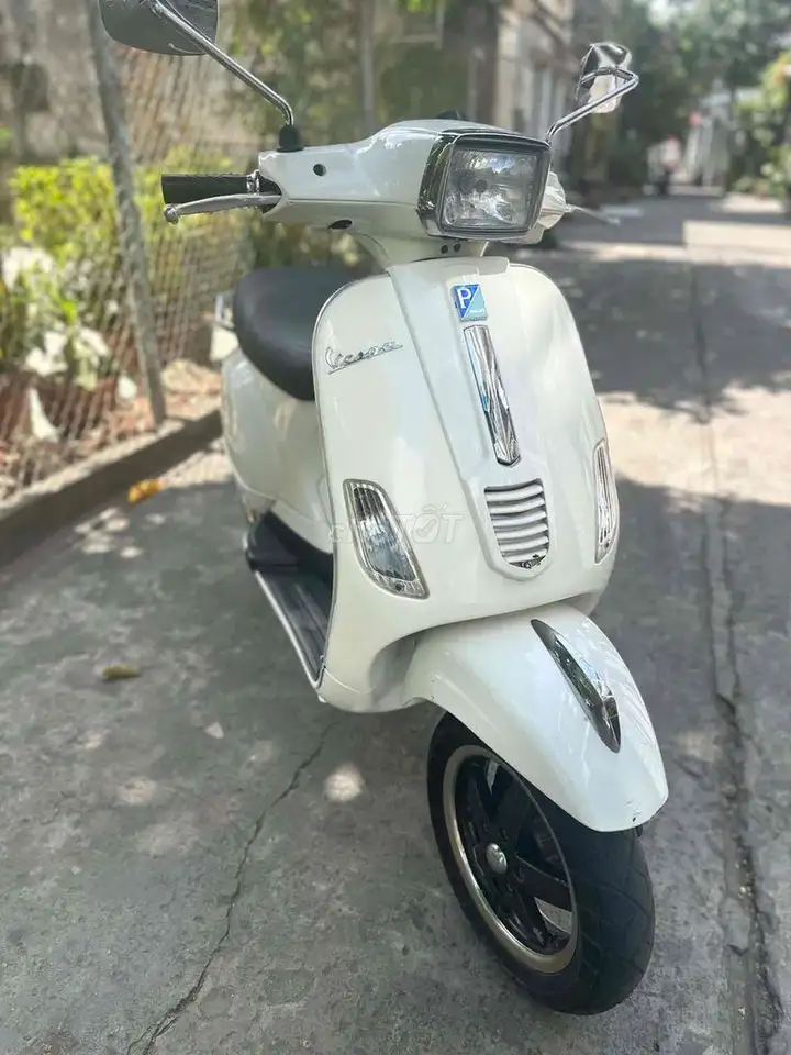 Piaggio Vespa S 125ie 2010 Белый, один владелец, гос. номер г. Хошимин