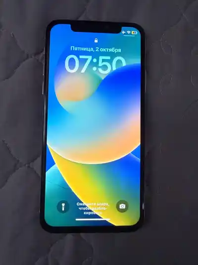 iPhone X 64 ГБ