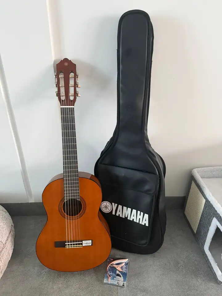 Гитара YAMAHA