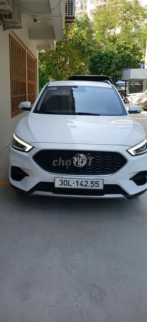 MG ZS STD 2024 белый 20000 км Таиланд