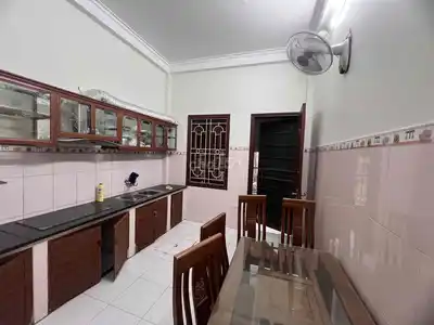 Аренда меблированной комнаты 25м2 с фасадом для заселения