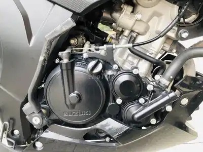 Suzuki GSX-S150 2954 км Черный