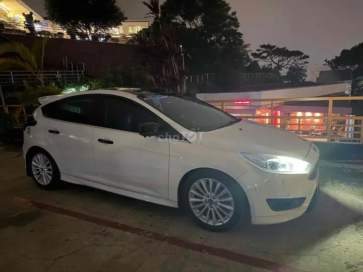 Ford Focus Sport 2019 белый 68442 км