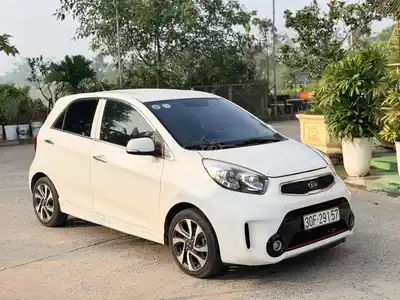 KIA Morning SI 2018 Белый 100000 км