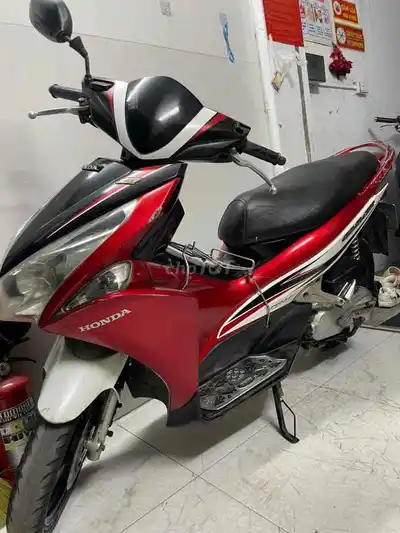Honda Air Blade 2012 Красный