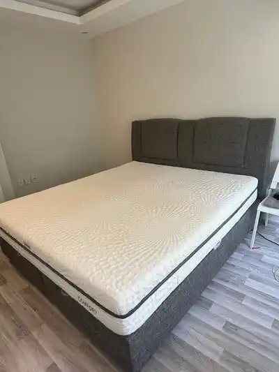 Кровать двуспальная 160/200 с подъёмным механизмом
