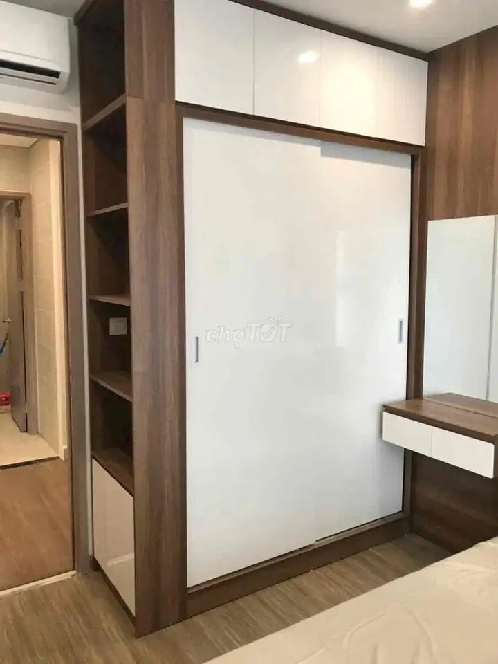 Срочно: квартира 55 м², 2 спальни, Vinhomes Smart City, этаж S3
