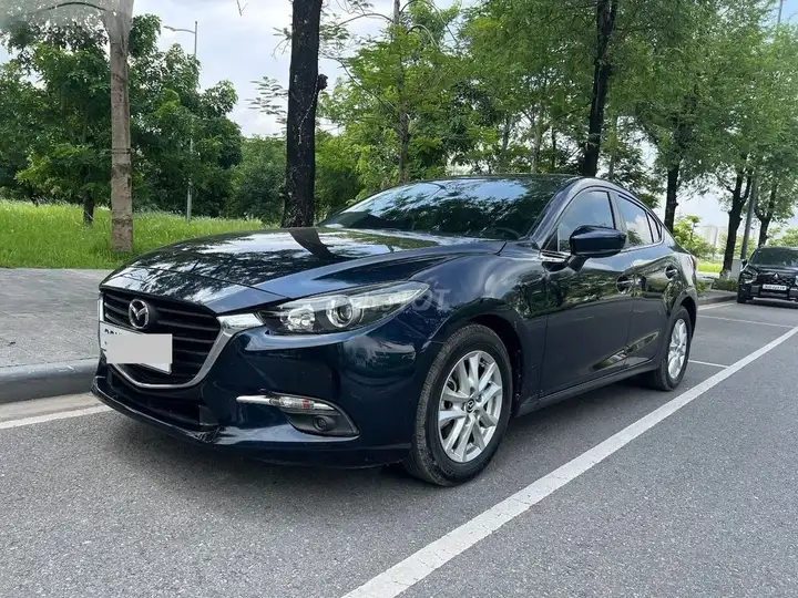 Mazda Mazda 3 Luxury 2020 черный