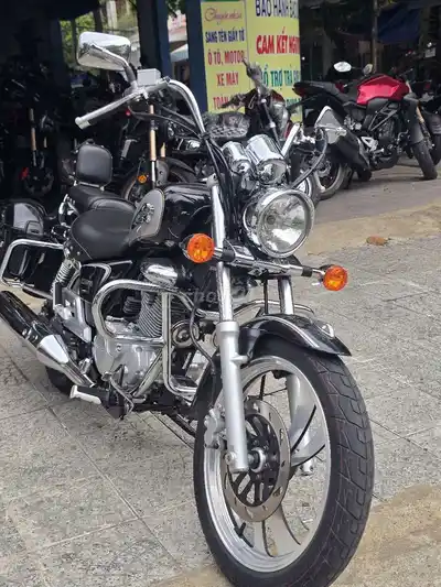 Suzuki GZ150A 2020 чёрный 2700 км, номер 43, от хозяина