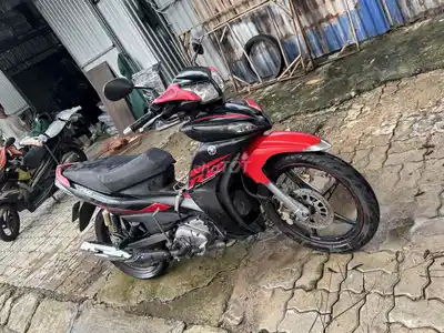 Yamaha Jupiter Fi 2018 красно-черный