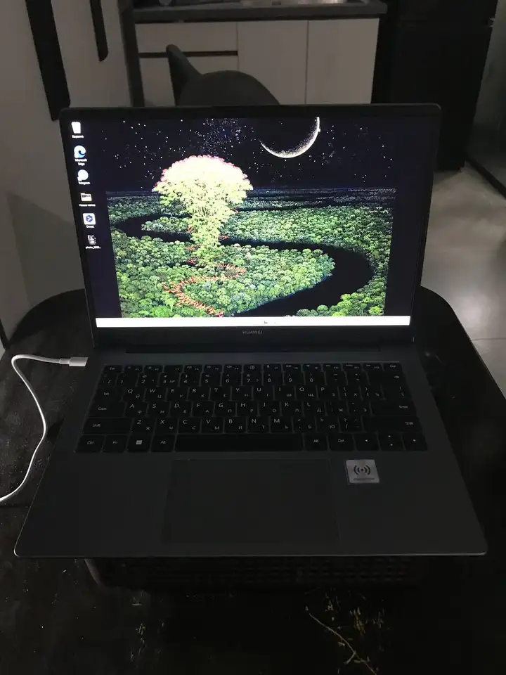 Huawei MateBook D14
