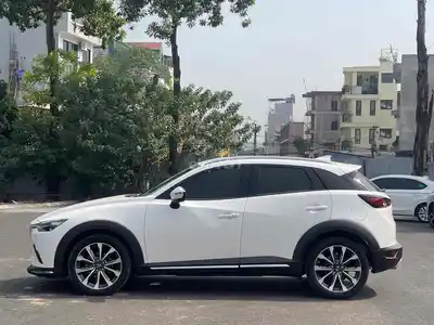 Mazda CX3 1.5 Premium 2022 белый 80 тыс. км