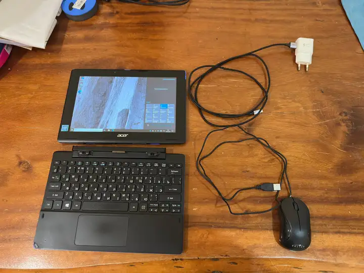 Планшет/ноутбук Acer Aspire SW3
