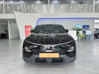 VinFast VF 6 электромобиль