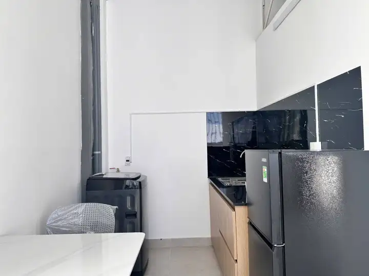 Квартира с садом CT1 Riverside Luxury