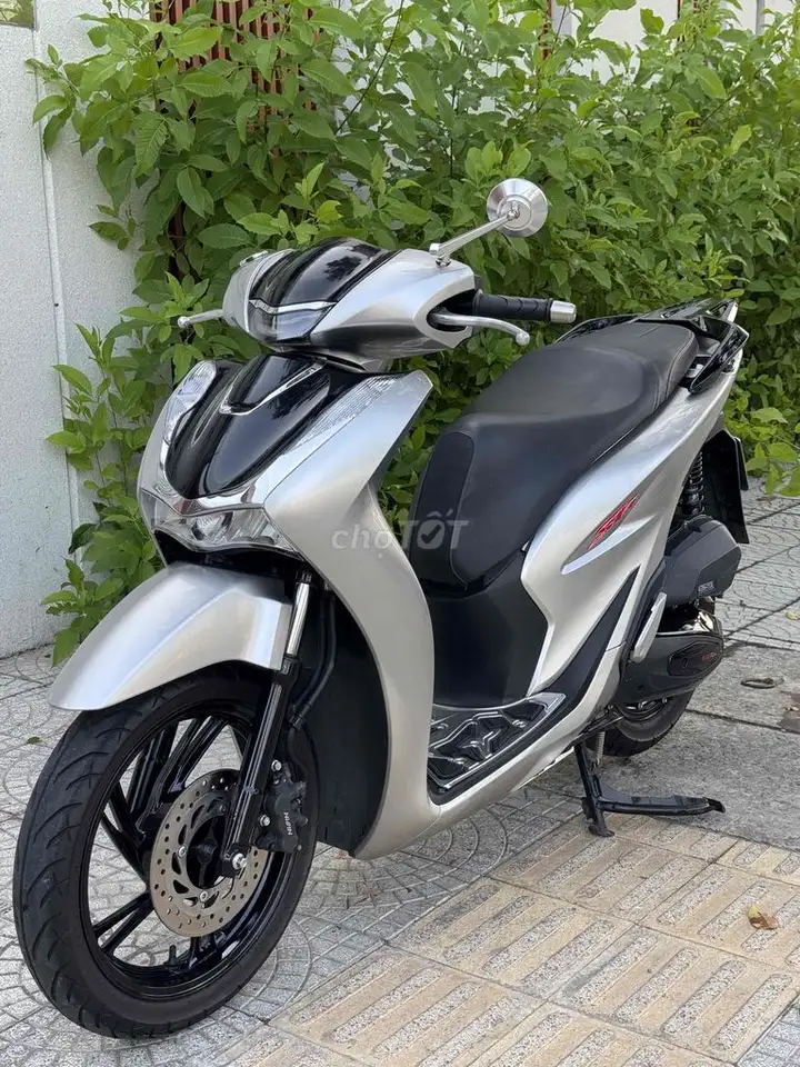 Honda SH 125 2021 серый черный обмен на другие мотоциклы