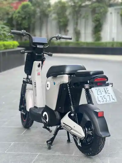 Электроскутер Osaka Mandi 2025, 5000 км