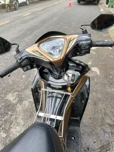 Воздушный клинок Honda 2012 черный, бронзовое золото