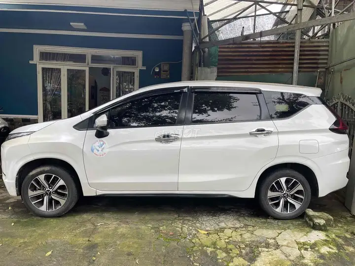 Mitsubishi Xpander 1.5 МКПП 7 мест 2019