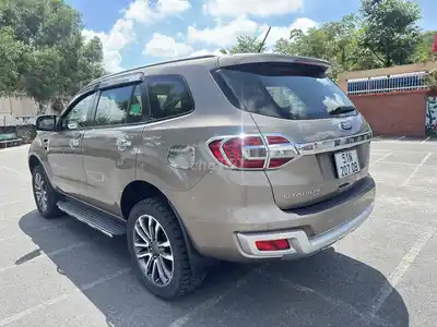 Ford Everest Titanium 2.0L 4x2 AT 2019, коричневый
