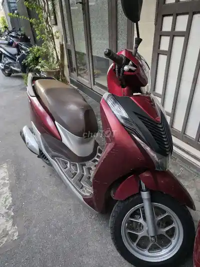 Honda Lead 2019 красный Smart key