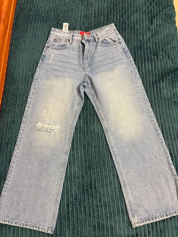 Джинсы Levi's 30w