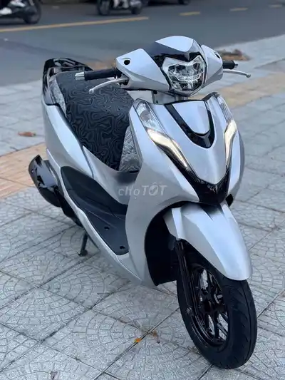 HONDA LEAD 4VAL 2022 серебристый