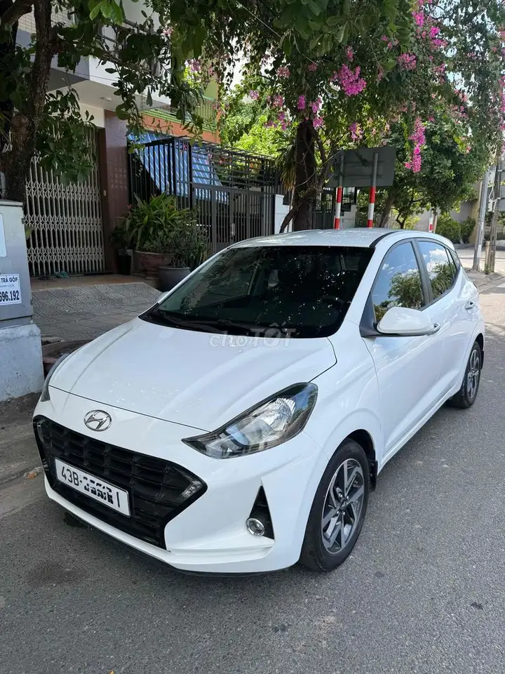 Hyundai I10 2022 1.2 AT Автомат Белый