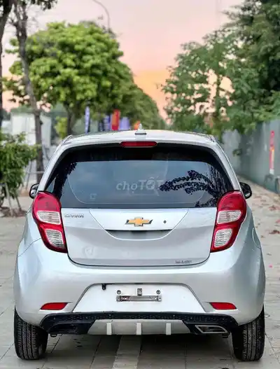 Chevrolet Spark Van 1.2 MT 2018 Серебристый