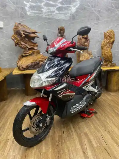 Honda Airblade, номера Сайгона, пластик целый, тихий двигатель