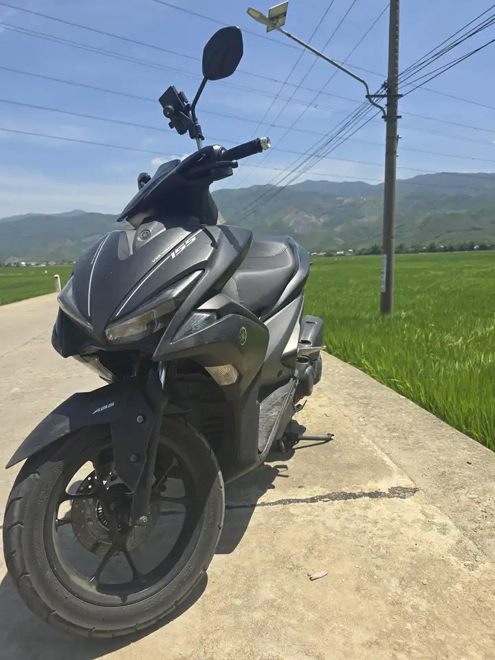 Yamaha NVX 155cc
