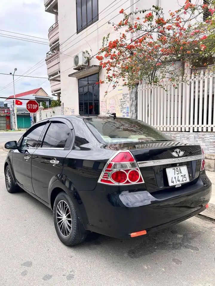 Daewoo Gentra 2010 SX 1.5 MT - 128618 km